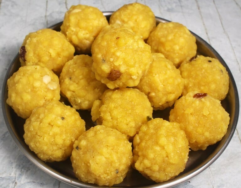 Boondi Laddu Small